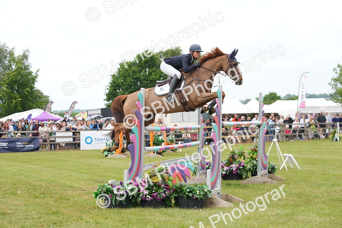 SBM_06477 - Class 202 - National 1.40m Open