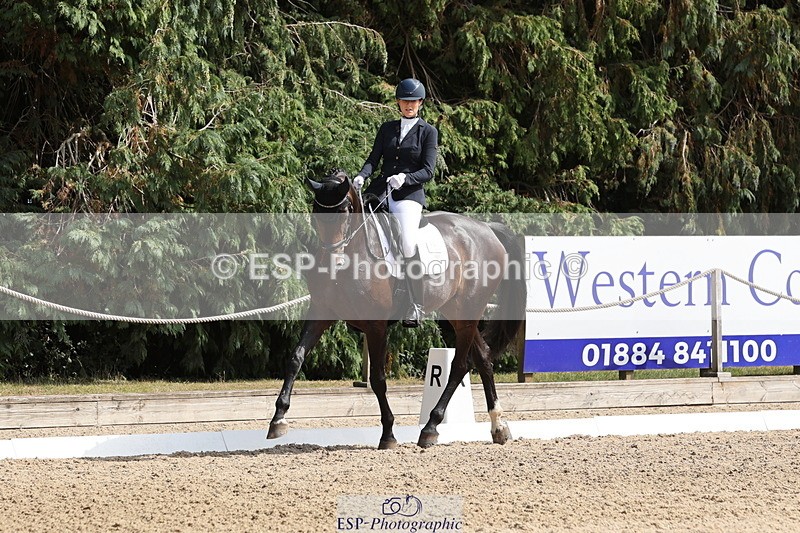 250809A-151252-04219 - 031-Lauren.AstonFree.Flo