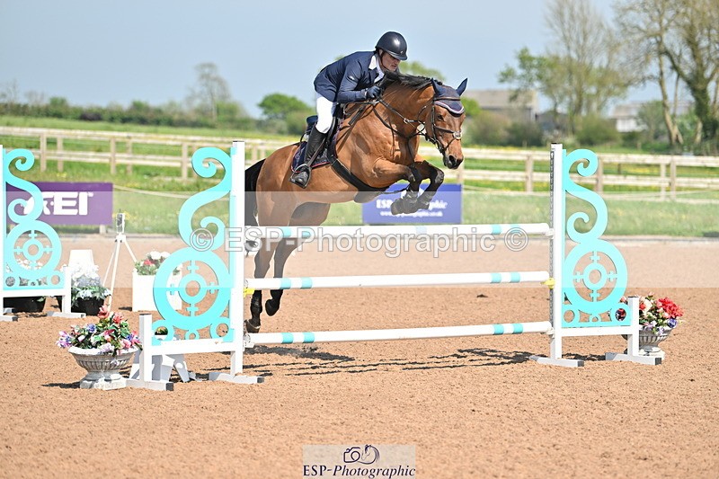 240512A-160138-19695 - Cls 51 Foxhunter