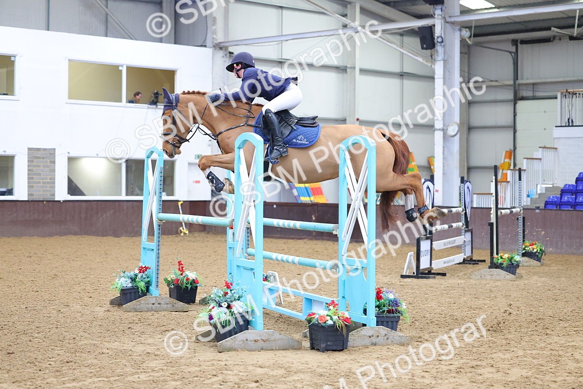 SBM_003616 - Class 9 - Senior Foxhunter - 1.20m
