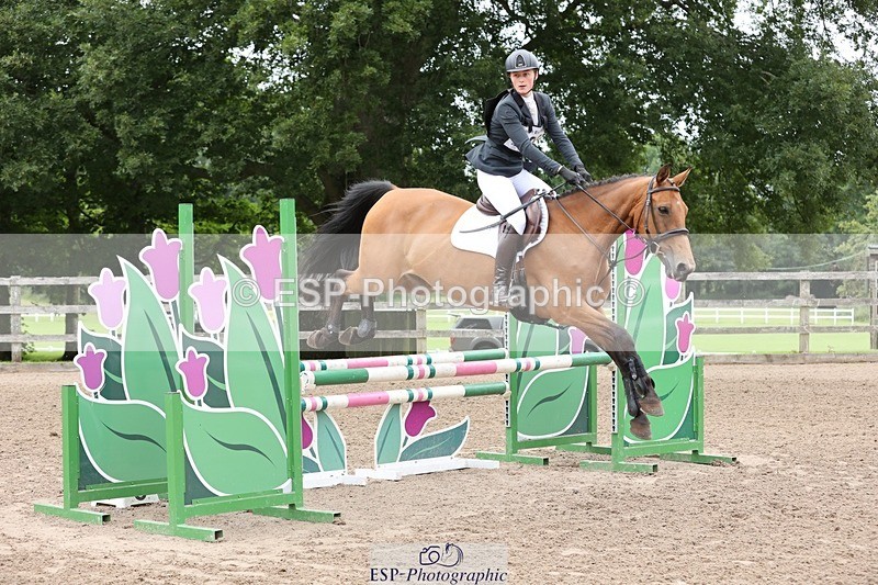 240803-124604-05143 - 208-Sophie_Vicary-ENGELIQUE_O