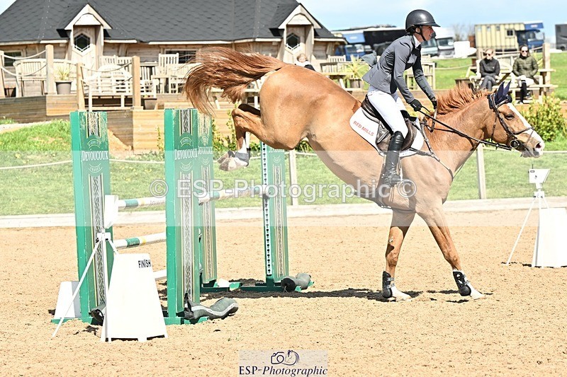 250416-133455-01150 - Cls 4 Newcomers and 1.10m