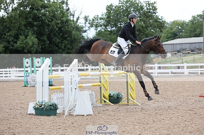 250625-150525-01294 - Cls 6 Foxhunter and 1.20m Open