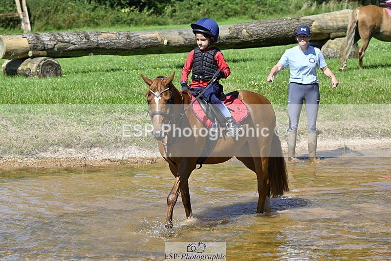 240728B-110719-01099 - Gemma's Group XC