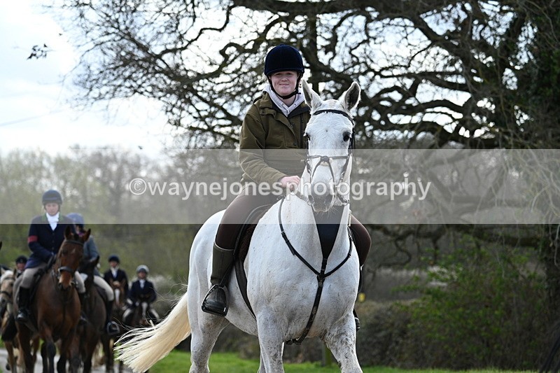 WJ7_9818 - Walk Home