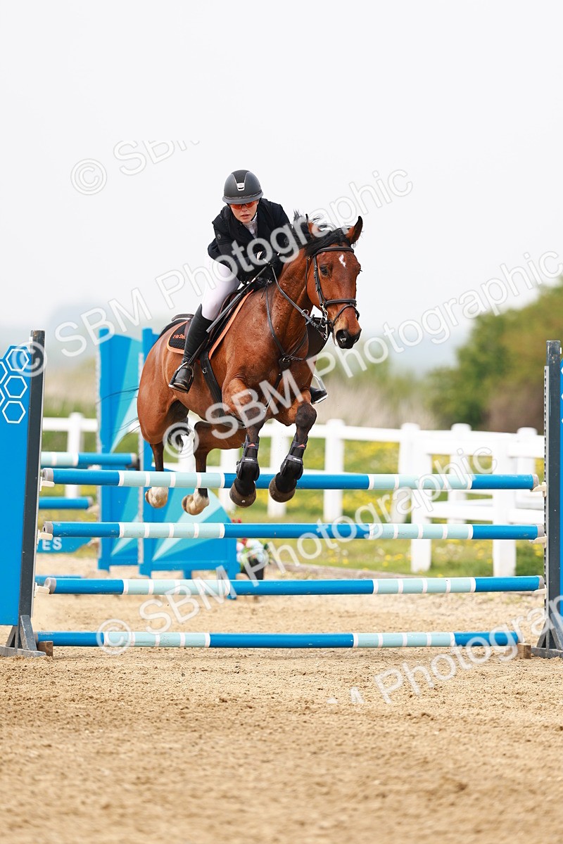  - Class 18 - Senior Newcomers - 1.10m