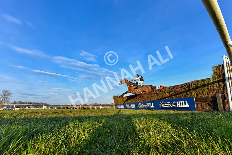 050325-Race 6-Captain Tommy-1079 - Race 6