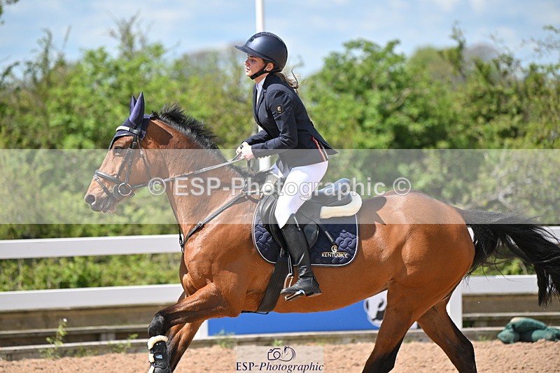 240504A-132626-02014 - Cls 20 & 21 Club & Schools 1m