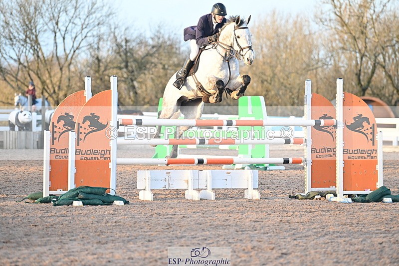 231210A-152435-02909 - Cls 22 National 1.30m & 1.40m