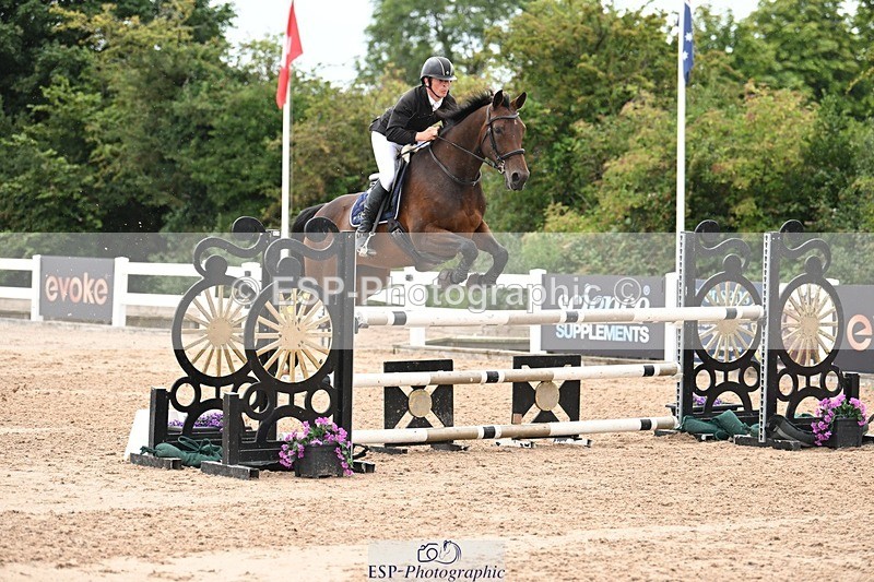 250727-144705-10951 - Cls 35 1.05m Amateur Quali
