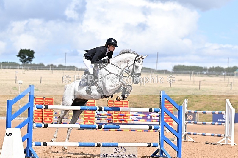 260819-144236-01203 - Cls 6 Foxhunter and 1.20m