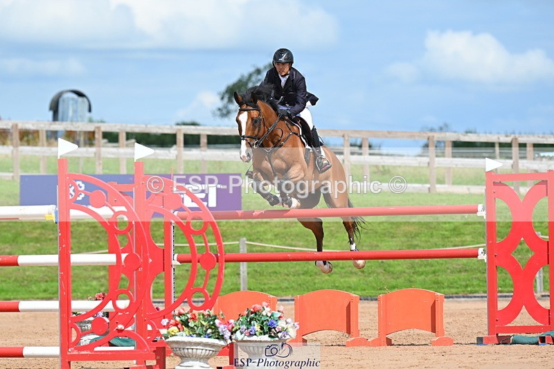 230721A-155602-07503 - Cls 10, 2 Star Big 1.45m Start to break