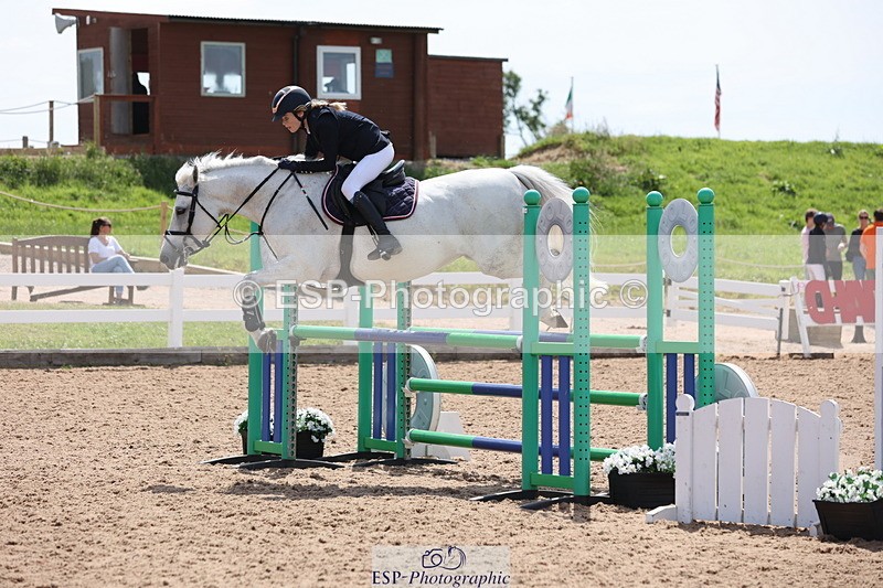 240629A-112917-04560 - Cls 17 Discovery and 90cm Open