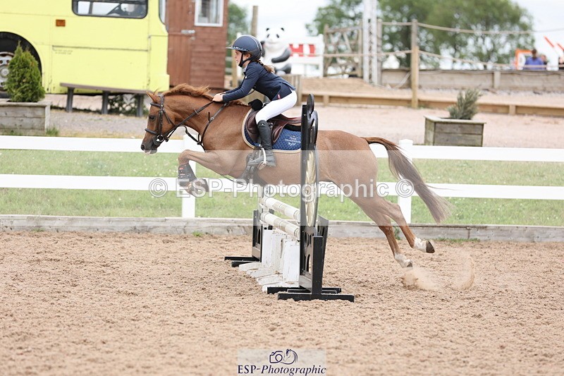 240630A-175921-16248 - Cls 28 Stepping Stones 128cm + 138cm