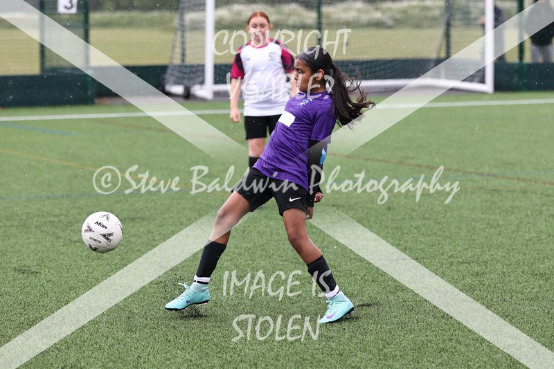 1DX31788 - Sat 6th U12 Girls