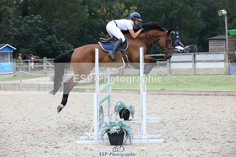 230908-174857-03492 - Cls 9 Snr Newcomers & 1.10m Open