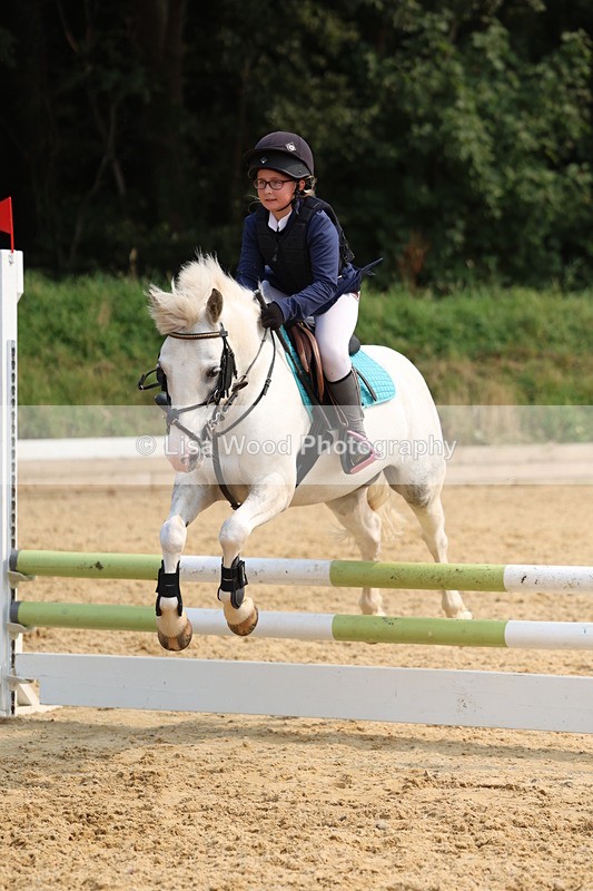 3E7A2769 - Class 10: Junior 60cm