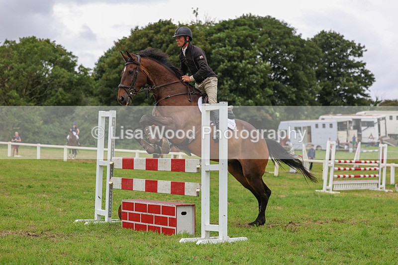 3E7A8270 - Class 7: Senior Newcomers/1.10m open