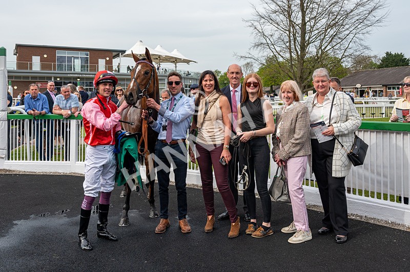 120425-Race 1-Polly Darling-0679 - Race 1