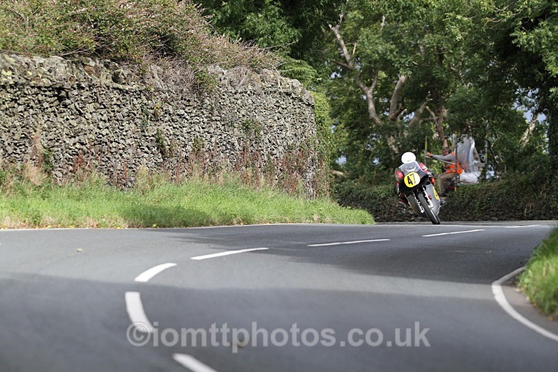 FOM_9459 - Bennetts 500cc Classic TT Race