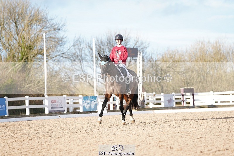 241214-150602-02088 - 132-Alys.Matravers-VORVASHILL.VERTIGO