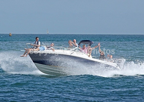 090823 KARNIC IMG_1761 - Motorboats - Open