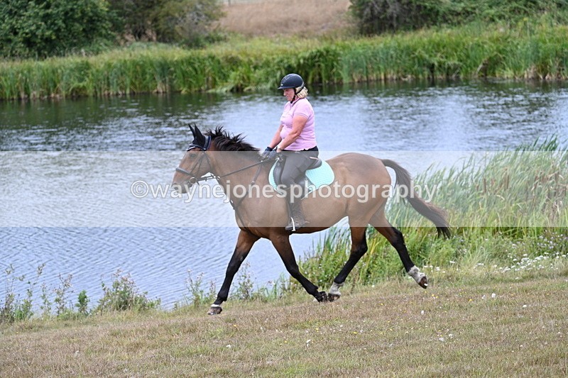 WJ7_6137 - Time 11:50 to 12:09