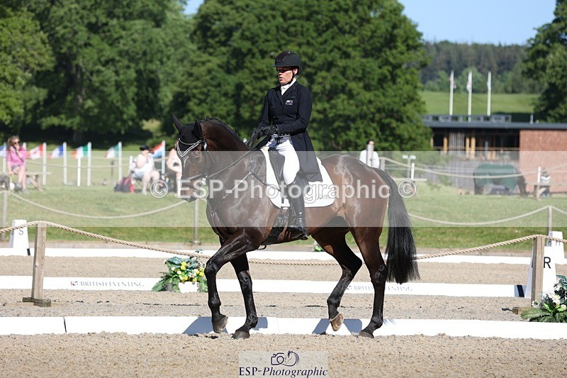 230526-091402-05022 - 353-THE_RIPPER-Bundy_Philpott-WEDTrotUp+DR