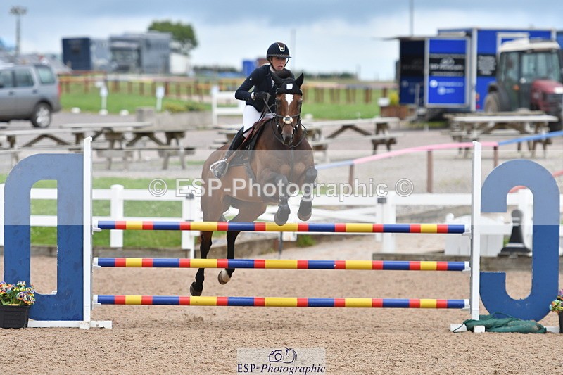 240727A-155527-06452 - Cls 24 1.05m Amateur Qualifier