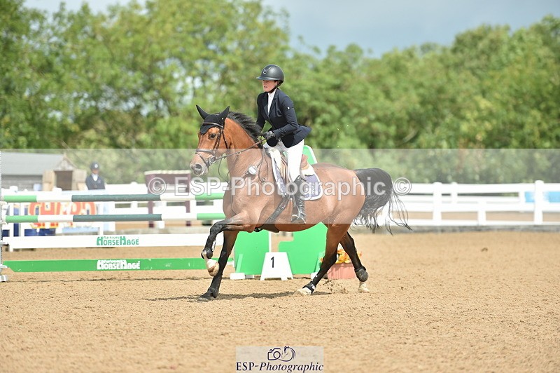 230723A-113114-11292 - Cls 32, 6 Yr Olds 1.20m