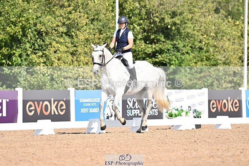 250816-104033-03168 - 099-Essie.BarkerBloody.Nora