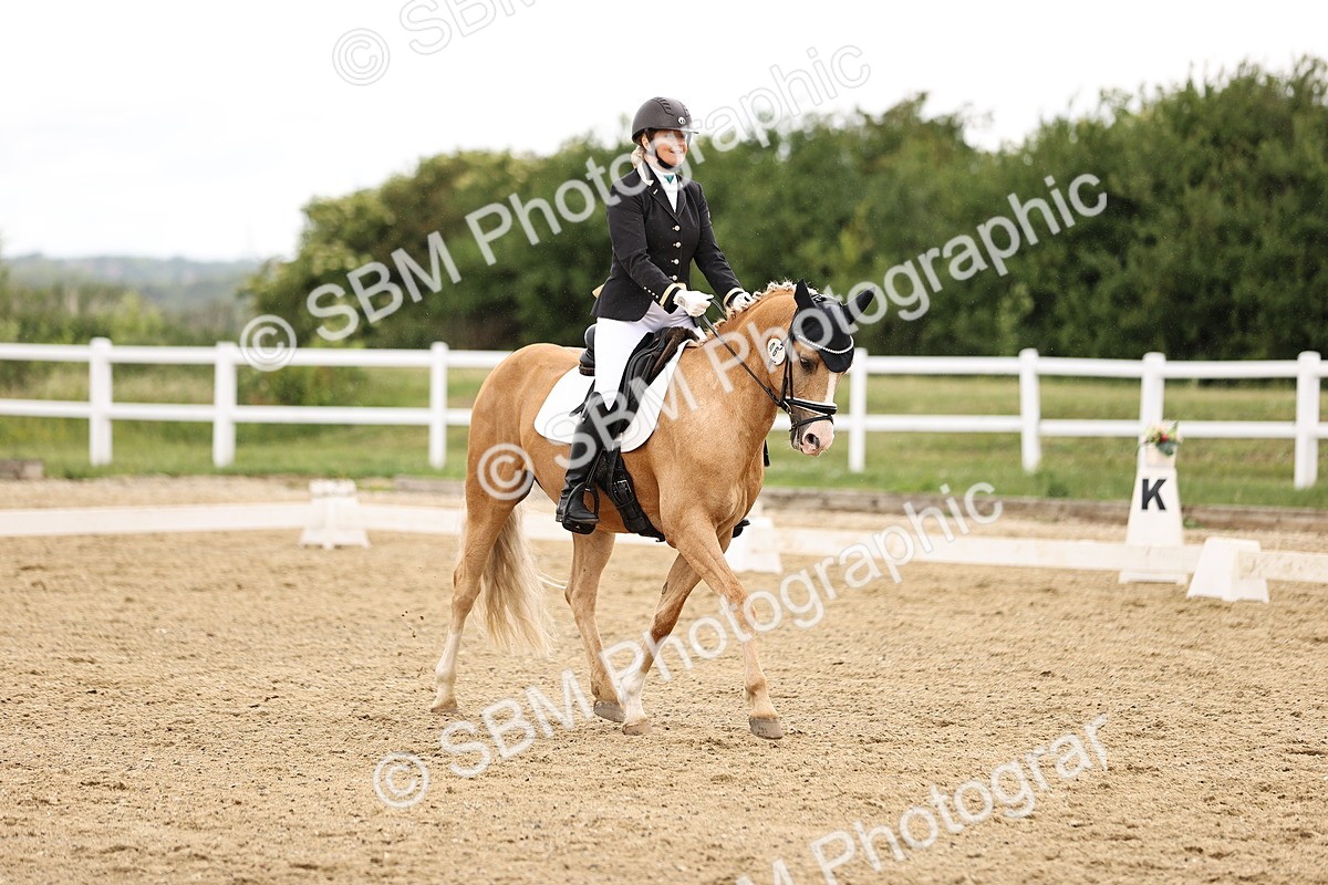 SBM_002086 - Class 2 - Novice 4 - 10.36-11.39
