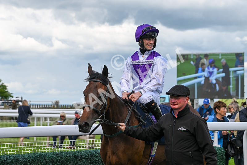 290524-Race 3-Puella Law-6000 - Race 3