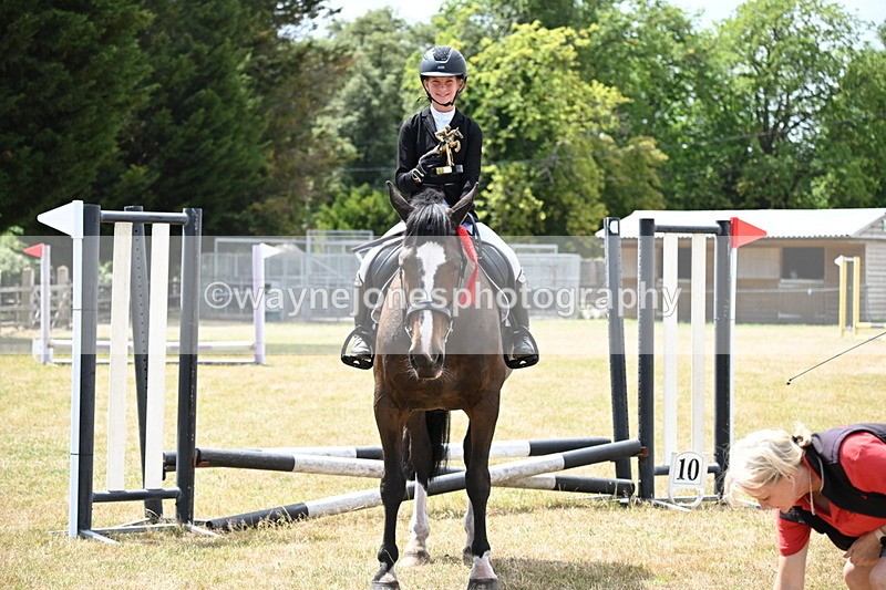 WJ6_5542 - Class 12 Minimus Jumping 45cm
