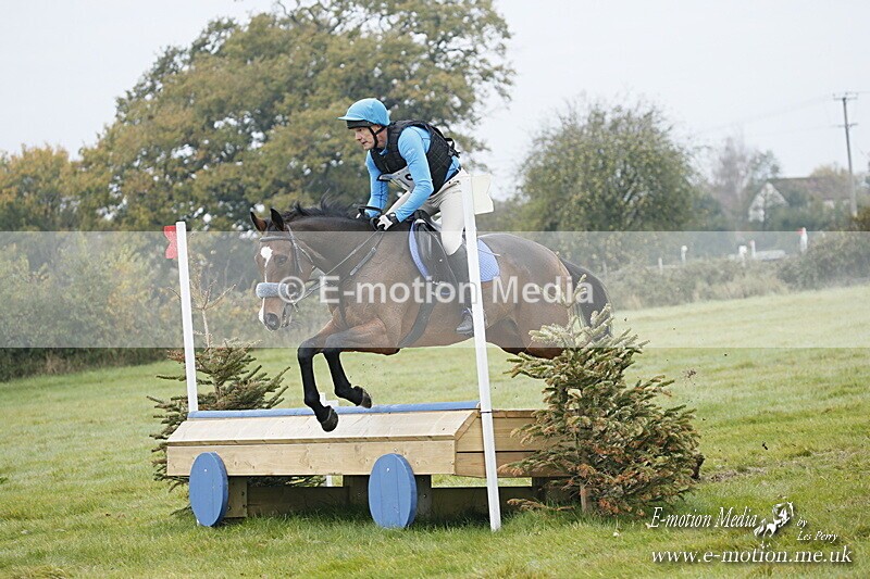 WWHT 181020 WWHT 181020 251 - WWEC Novice Restricted (0.80m) 18/10/20