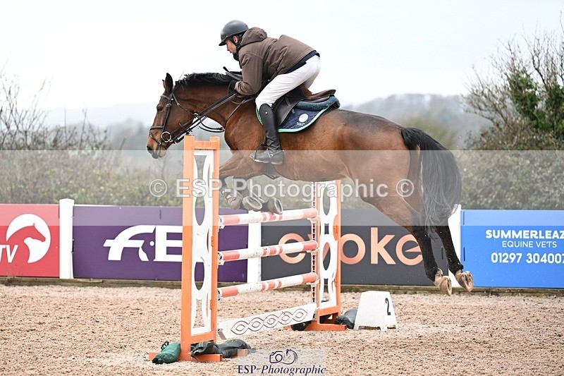 251206-133406-01130 - Cls 13 Snr Foxhunter and 1.20m