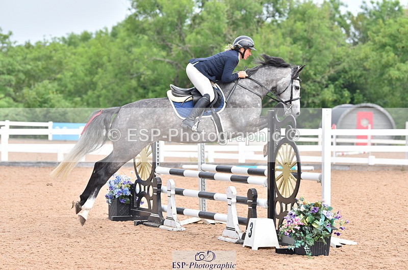 230610A-101832-02637 - Cls 20 Graham Heath Novice Champ