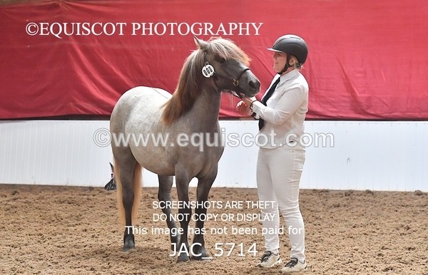 JAC_5714 - 6 Glenmuir Niamh