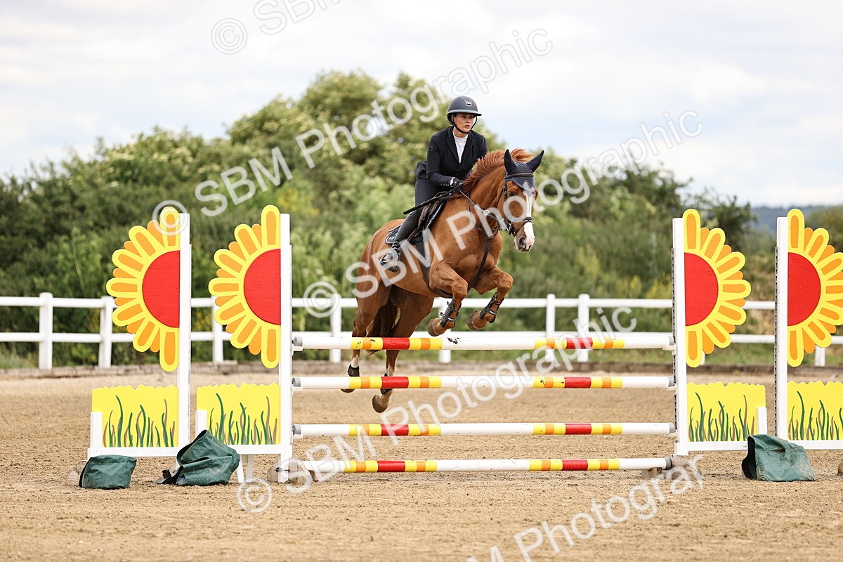 SBM_002927 - Class 11 - Senior Newcomers - 1.10m