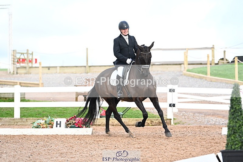 240218A-150353-08986 - 180-John.Fullick-Hermosa.bella