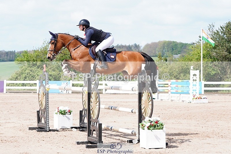 250427-113348-16254 - Cls 4 - 2 Star Small Tour