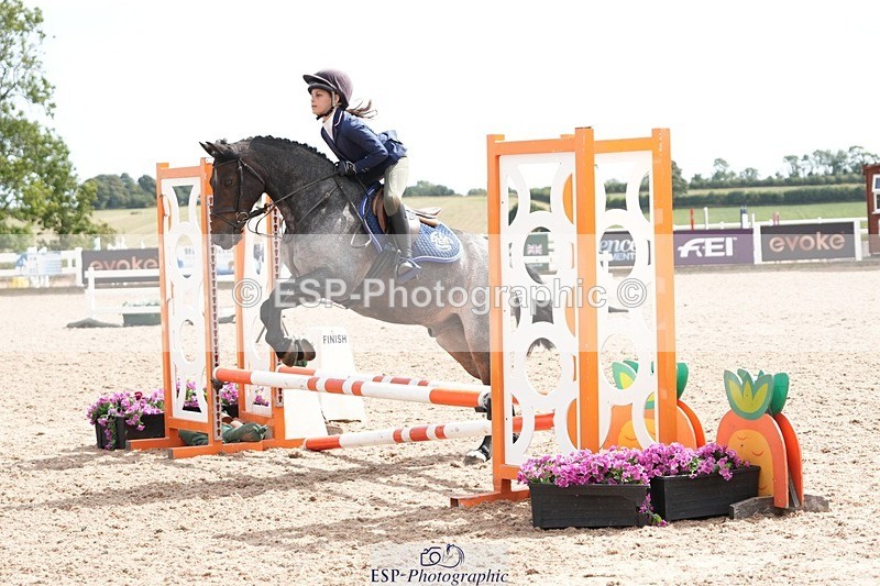 250805-153234-00138 - Clear Round and 60cm