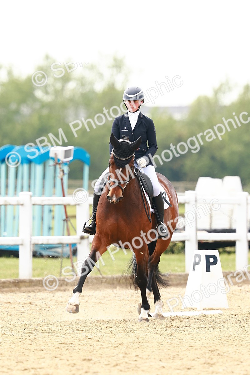 0B8A7143 - Class 12 - Medium 4