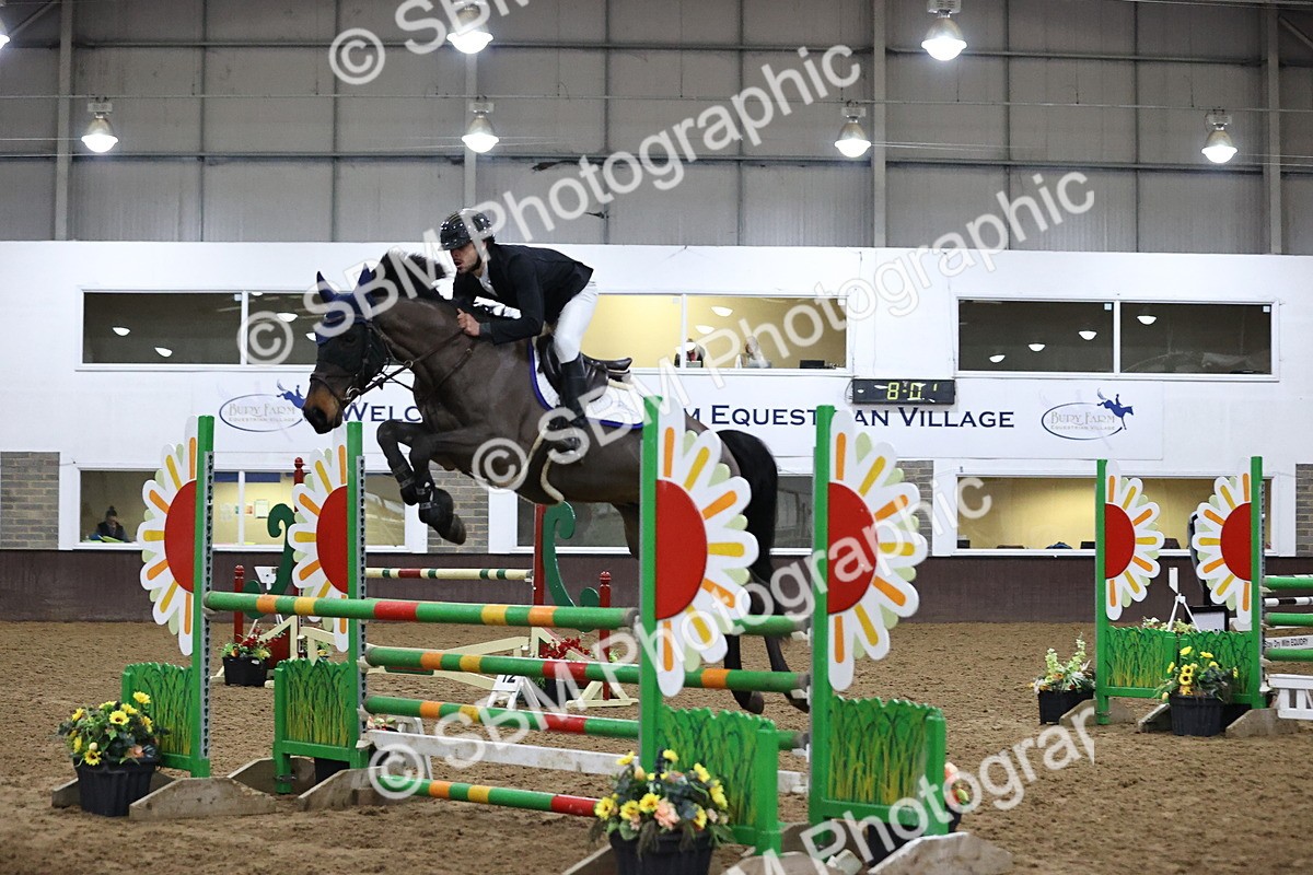 SBM_2642 - Class 9 - Senior Newcomers/ 1.10m Open