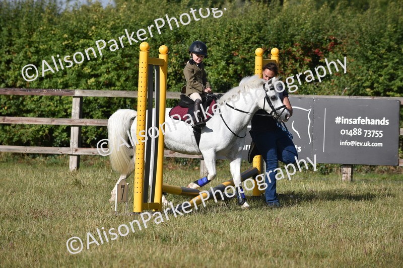 20250831-0312 - Class 6 - Minimus Jumping 30cm