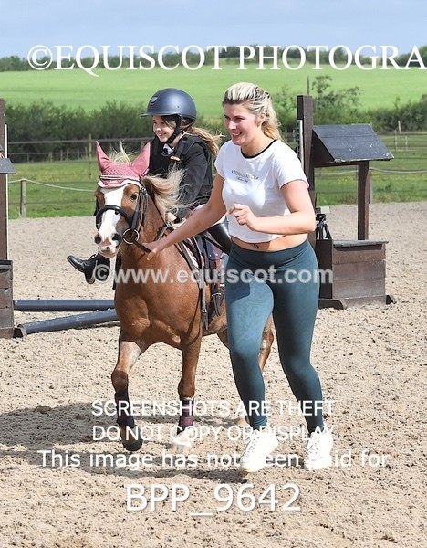 BPP_9642 - CLASS 1 SAT Derby Show Jumping 20CM,