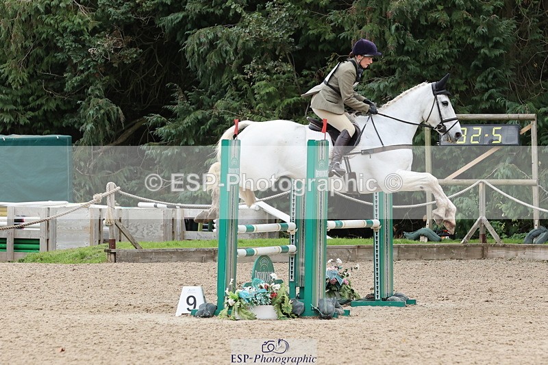 251026A-141146-26259 - G-571-Zoe.Mccanlis