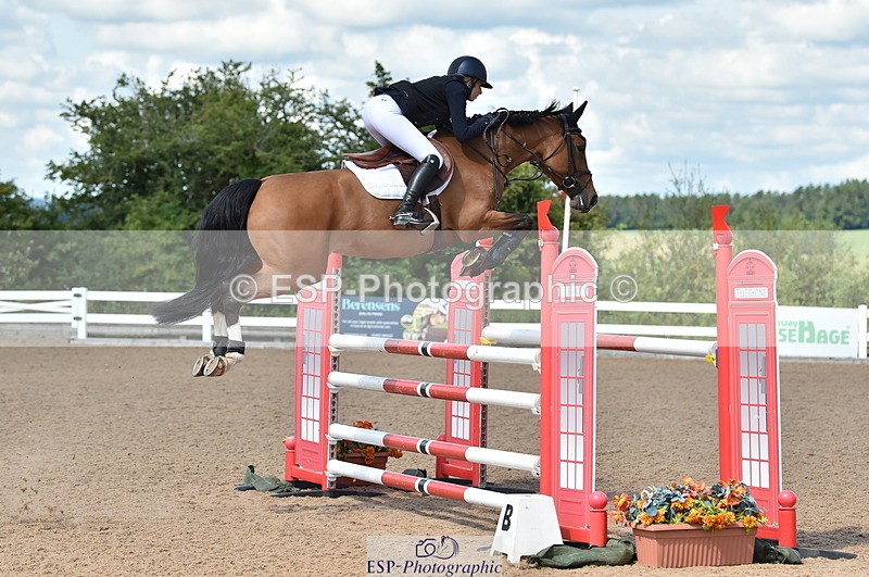 230720A-105004-02243 - Cls 29, 6 Yr Olds 1.20m