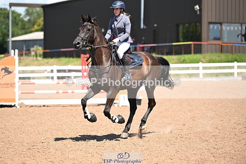 240728A-131454-08615 - Cls 34 95cm Amateur Qualifier