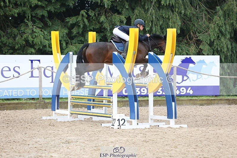 230618-090018-09456 - Cls 19 Pony Intro 1m